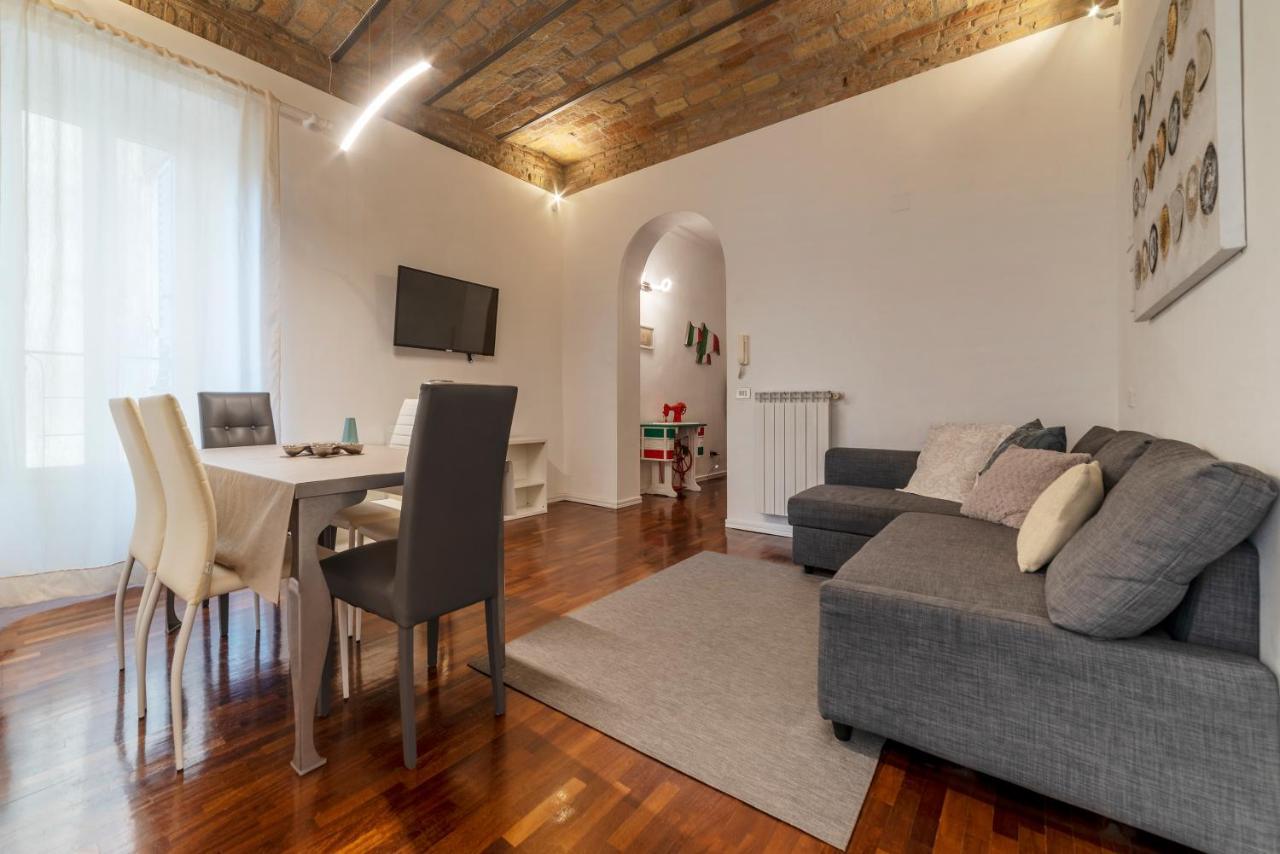 Fontana Di Trevi Design Apartment Rome Exterior photo