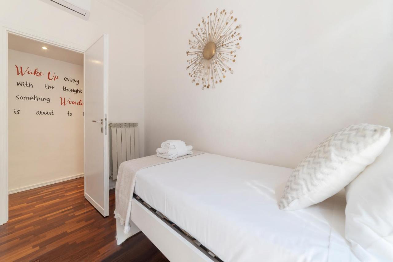 Fontana Di Trevi Design Apartment Rome Exterior photo
