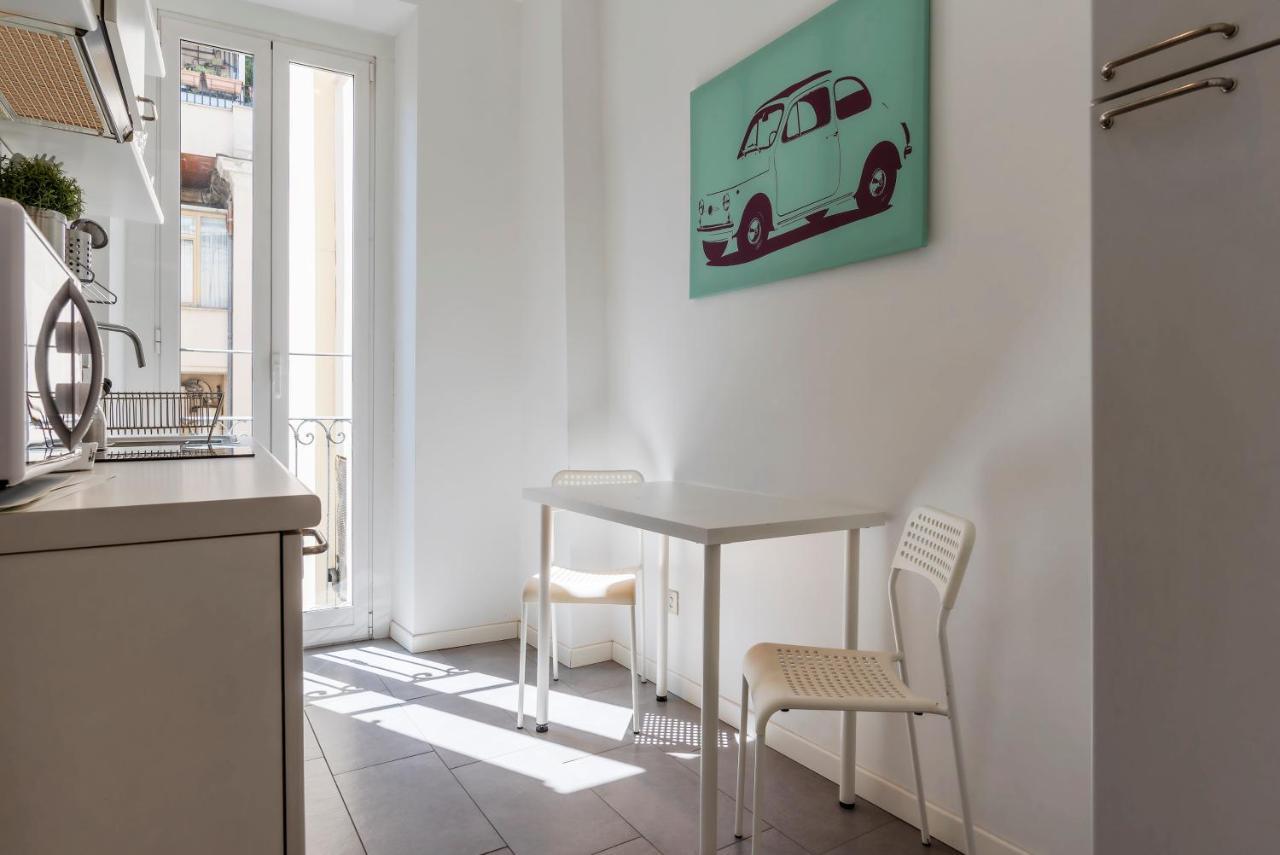 Fontana Di Trevi Design Apartment Rome Exterior photo